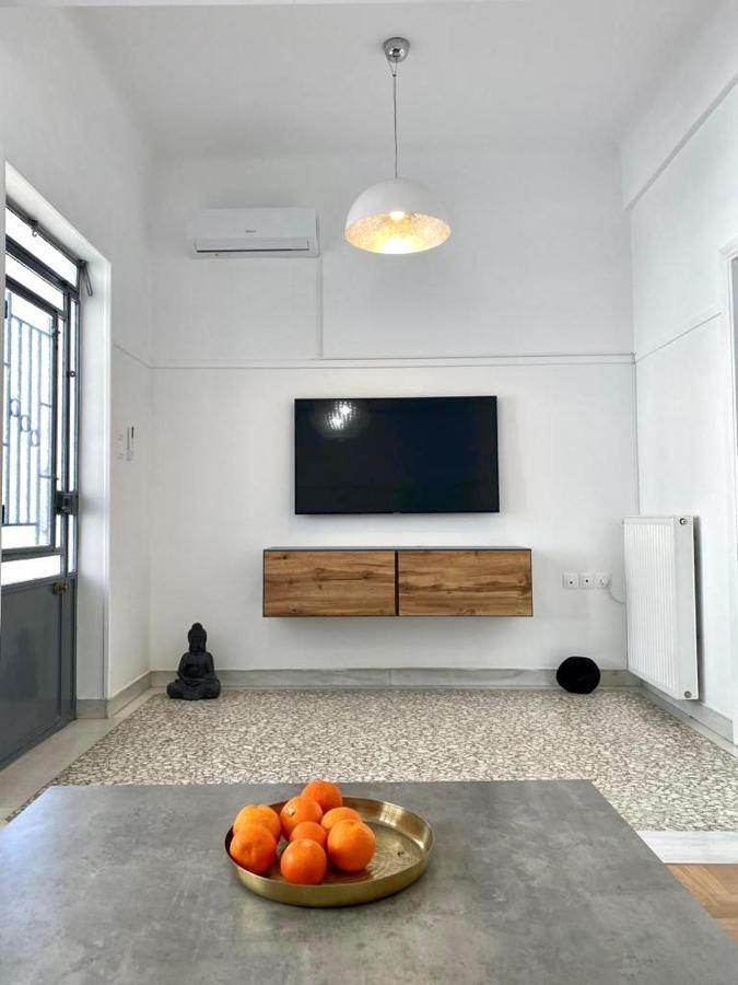 Modern 3Br Maisonette With Garden 10 Min From Acropolis Athena Bagian luar foto